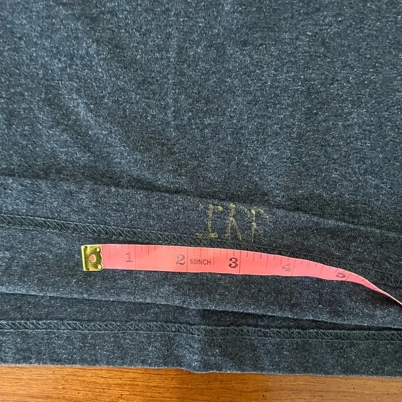 🛠 Carhartt K84 Henley Shirt XL Charcoal Gray Pocket Tee Loose Fit Workwear - Picture 5 of 8